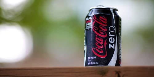 Al momento stai visualizzando Coca Cola Zero: invenzione geniale o pericolosa per chi la beve?